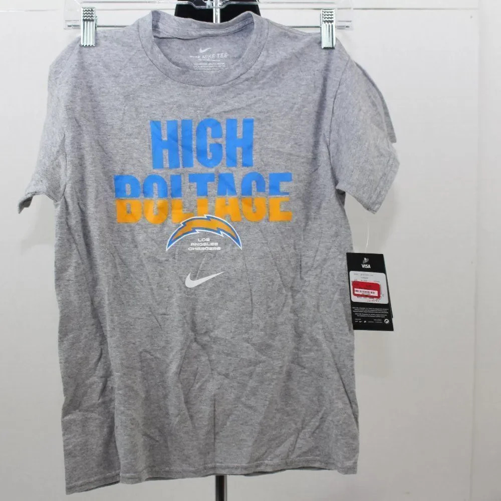 NWT NIKE Youth Tee